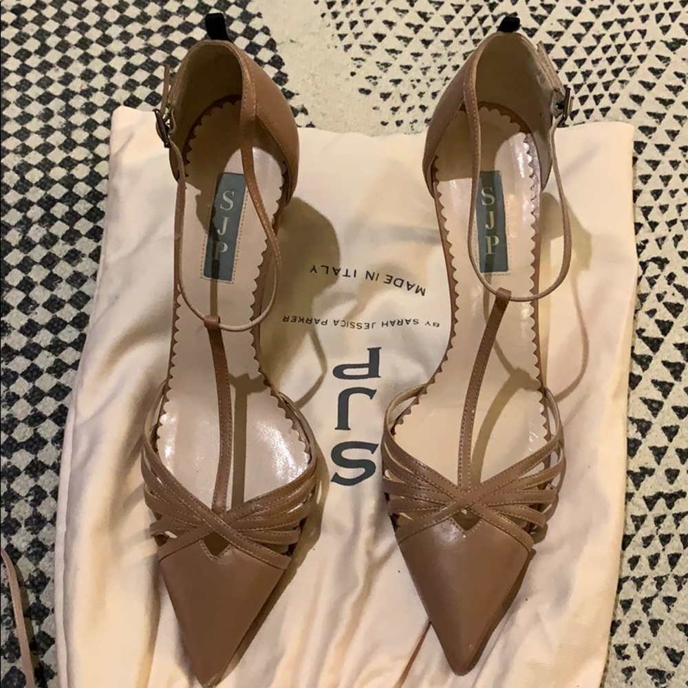 SJP Carrie 100 model T-strap Napa leather pumps
